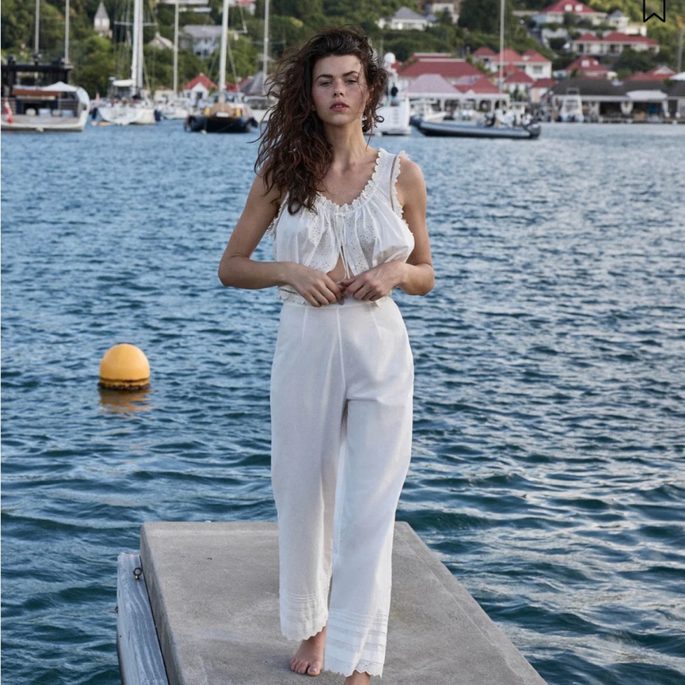 NWOT Doen Francisca Pants with White Eyelet Trim